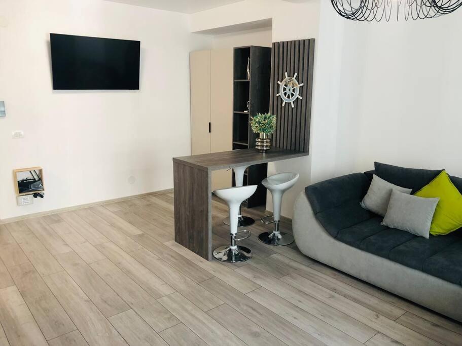 Dxn Luxury Apartment 4 Năvodari Kültér fotó